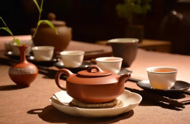 泡完茶,闷一下,茶更香_茶知识